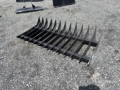 2025 Kit Containers QT-RR-70 70 in Skid Steer Root Rake (Unused)