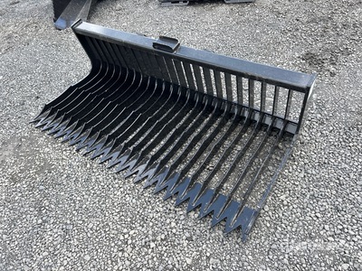 2025 Kit Containers QT-SB-H76-V3 76 in Skeleton Skid Steer Bucket (Unused)