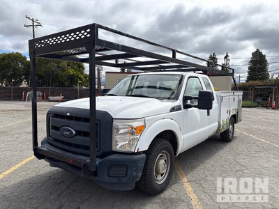 2015 Ford F-250 XL 4x2 Extended Cab Utility Truck