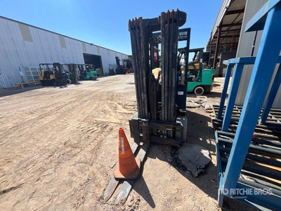 2002 Yale GLC060TG 3250 lb Cushion Tire Forklift
