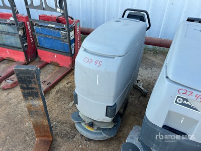 2008 Nilfisk Advance Advenger 2810D Electric 清掃機