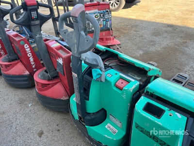 2016 Mitsubishi PW23 4500 lb Electric Pallet Jack