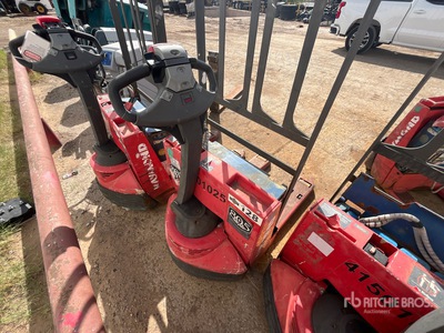 2015 Raymond 102TF45L 660 lb Electric Transpalette (Inoperable)