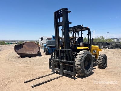 2014 JCB 930 6000 lb 4x4 を見 Rough Terrain Forklift