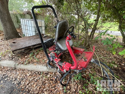 2015 Toro Greensmaster 3150Q Ride-On Greens Tondeuse à gazon (Inoperable)
