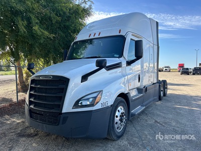 2023 Freightliner Cascadia 126 6x4 T/A Sleeper Truck Tractor