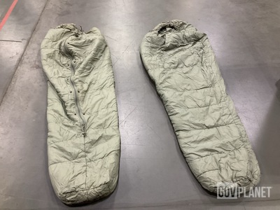 (40) Sleeping Bags