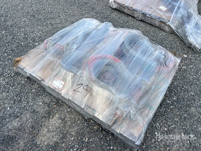 Quantity of (8) Crosby Shackle