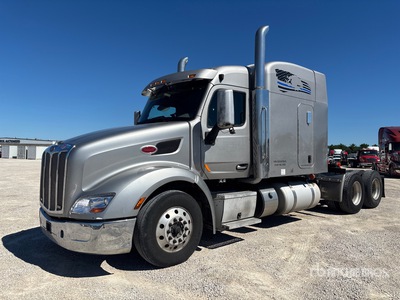 2016 Peterbilt 579 6x4 Sleeper Truck Tractor