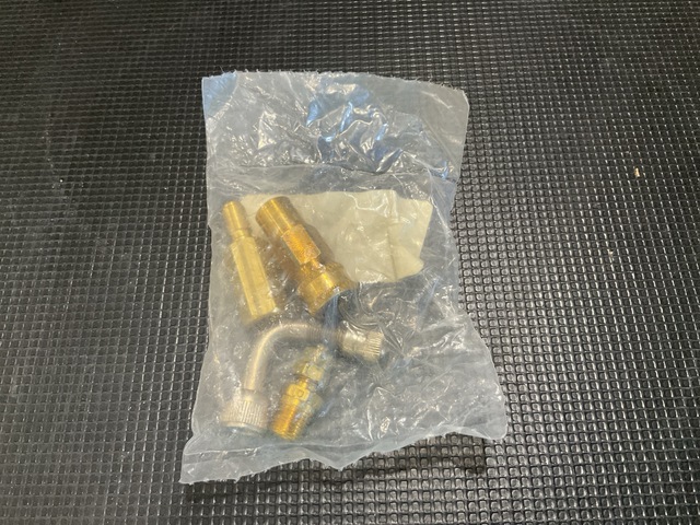 (32) International ZTSE4657 Test Adapter Kits