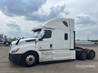 2021 Freightliner Cascadia 126 6x4 T/A Sleeper Truck Tractor