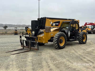 2015 Cat TL1055 Sollevatore telescopico