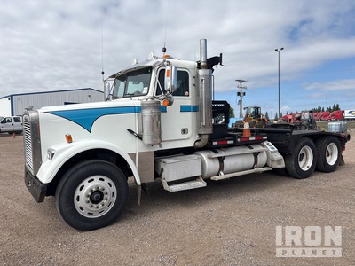2007 Freightliner Classic  6x4 Winch Truck