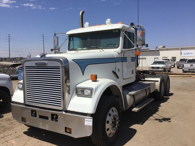 2009 Freightliner Classic 120 6x4 Winch Truck 2009 Freightliner Classic 120 6x4 Winch Truck