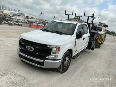 2020 Ford F-350 4x2 Crew Cab شاحنة مسطحة