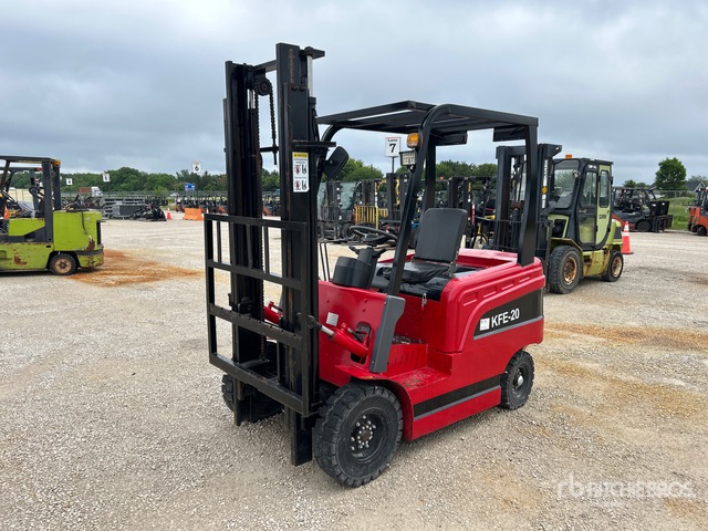 2025 AGT KFE-20 4409 lb Electric Forklift