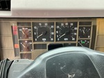 Cab with Spie luminose del motore