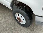 Underbody with Right Steer Tire