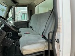 Cab with Seats/armrests