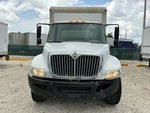 General Appearance with Exterior Lights