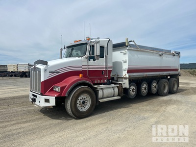 2013 Kenworth T800 12x4 Camion-benne à cinq essieux