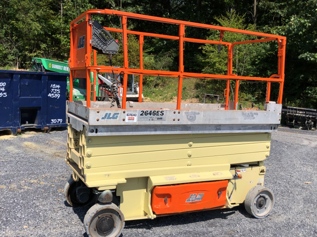 2012 JLG 2646ES Electric Scissor Lift
