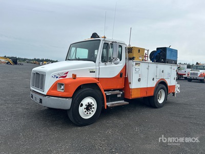 1999 Freightliner FL 70 4x2 Service Truck