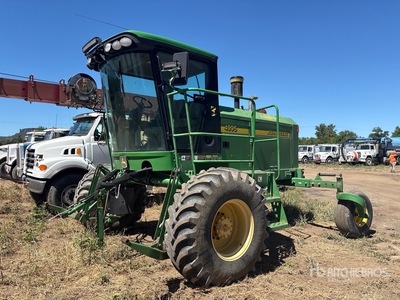 2009 John Deere 4995 Swather Ecumeur