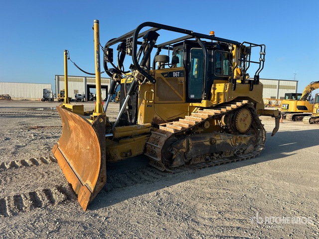 2016 Cat D6T XL Crawler Dozer