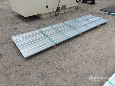 Quantity of (41) 2025 Kit Containers 30 Gauge 12 Ft Long 36 In. Painted R Panels