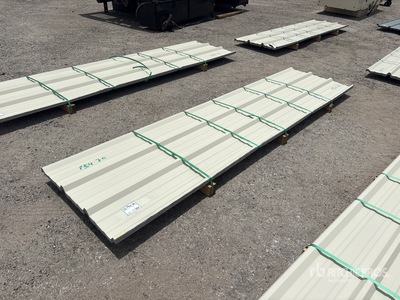 Quantity of (50) 2025 Kit Containers 28 Gauge 12 ft x 3 ft Galvalume R Panels その他 - 店舗 & 倉庫