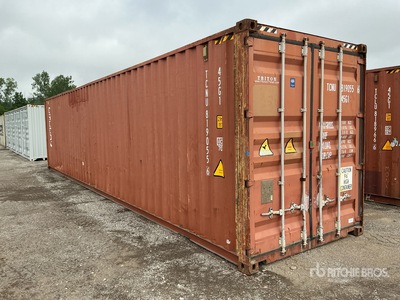 2010 40 ft High Cube Storage Container
