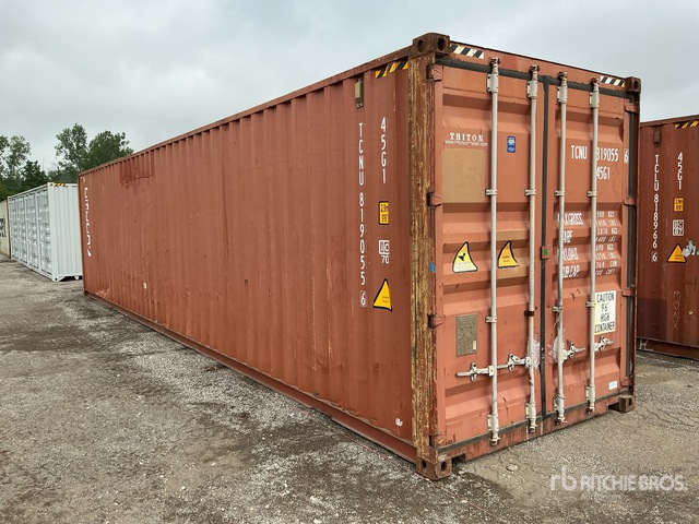 2010 40 ft High Cube Storage Container