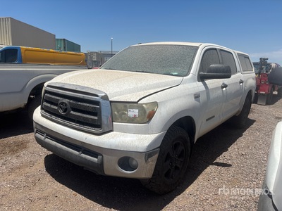 2011 Toyota Tundra 4x4 Crew Cab Pickup (Inoperable)