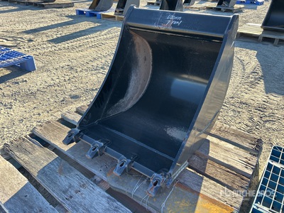 600 mm Digging Excavator Bucket - Fits 7 Ton