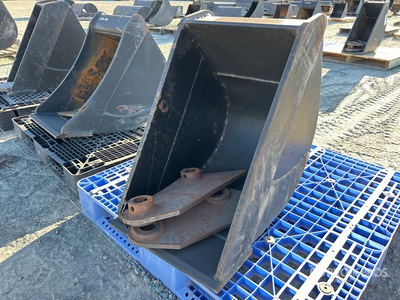 450 mm Cleanup Excavator Bucket - Fits 7 Ton