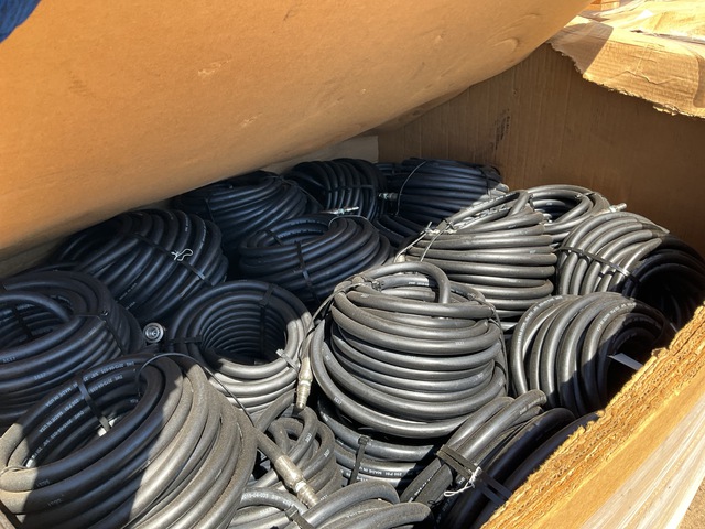 (850) DWE 2015-04-035 3/8" Breathing Air Hoses w/Parker Quick-Connect Fittings
