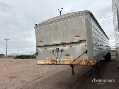 1979 American 40 ft T/A Hoppers Grain Trailer