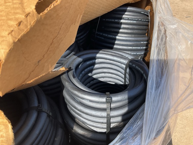 (210) DWE 2015-04-035 3/8" Breathing Air Hoses w/Parker Quick-Connect Fittings