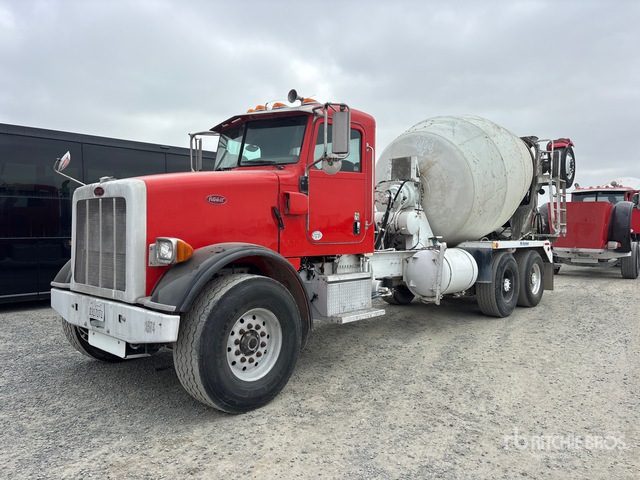 2015 Peterbilt 365 8x4 Mixer Truck