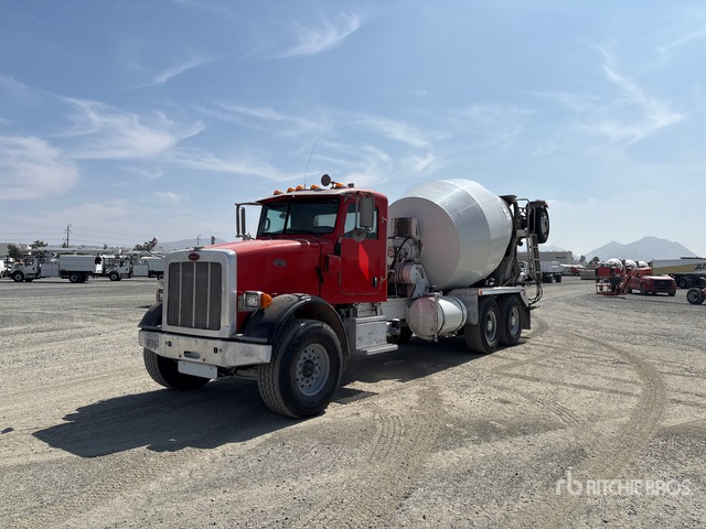 2015 Peterbilt 365 8x4 Mixer Truck