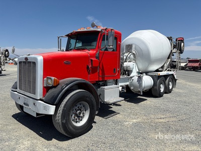 2015 Peterbilt 365 8x4 Mixer Truck