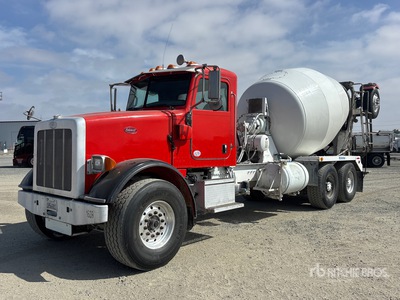 2015 Peterbilt 365 8x4 Mixer Truck