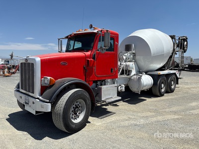 2015 Peterbilt 365 8x4 Mixer Truck