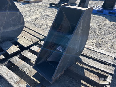 300 mm Cleanup Excavator Bucket - Fits 7 Ton