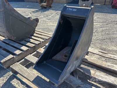 350 mm Cleanup Excavator Bucket - Fits 3 Ton