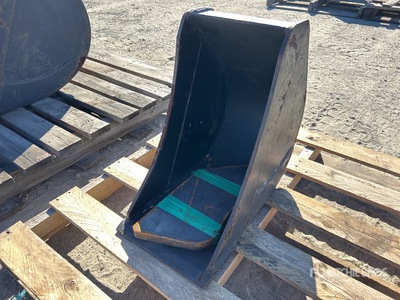 300 mm Cleanup Excavator Bucket - Fits 3 Ton