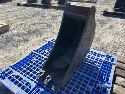300 mm Digging Excavator Bucket - Fits 5 Ton