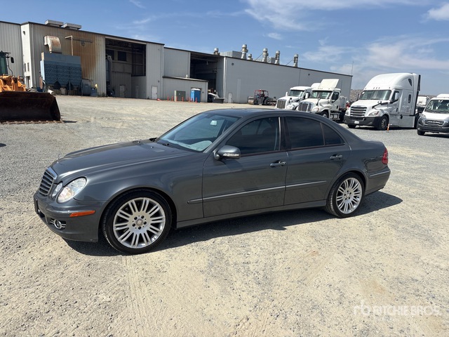 WDBUF56X18B326700 Mercedes-Benz E 350 Photo 1