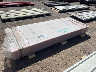 Quantity of (40) 35 in x 8 ft Clear Multi-wall Polycarbonate Panel Divers  (Unused)